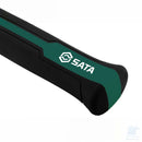 Dettaglio impugnatura ergonomica antiscivolo della mazza SATA con manico in fibra